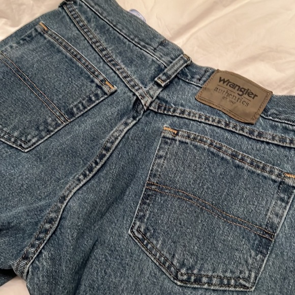 Wrangler / Wrangler - Authentic Jeans | “High-rise mom” jeans - Picture 3 of 5
